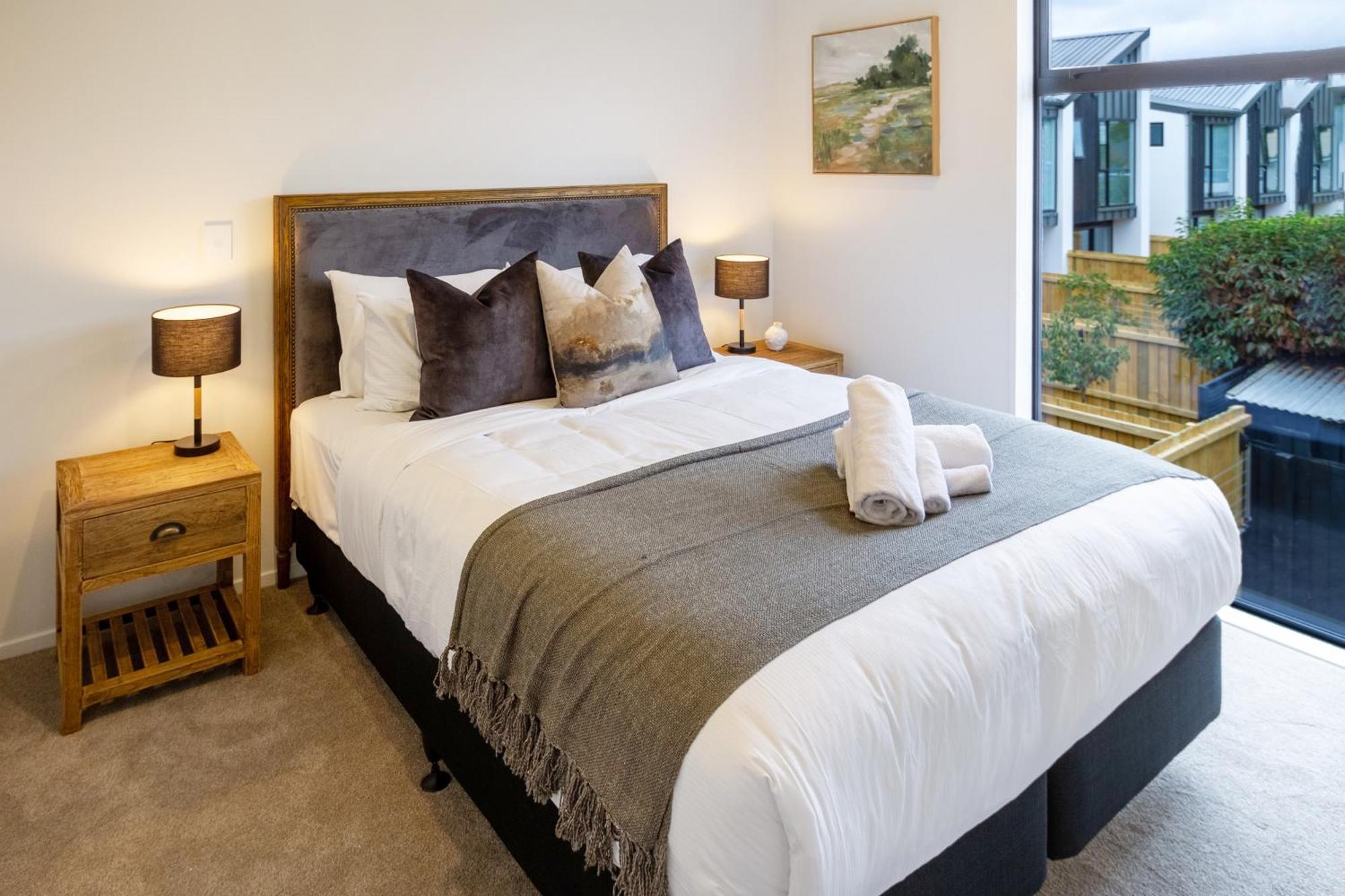 Merivale Gem: 2Br Townhouse Oasis Christchurch Eksteriør billede