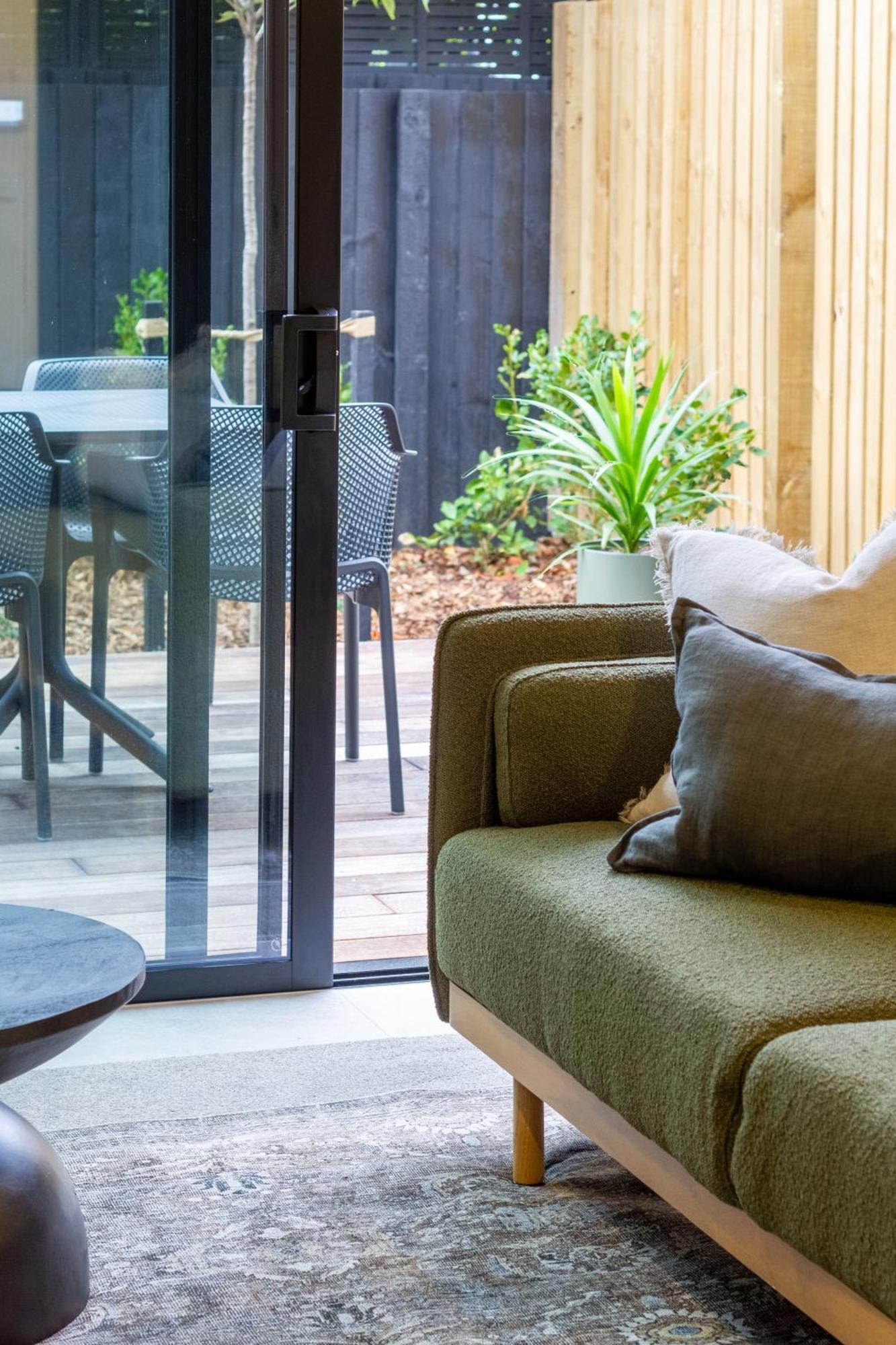 Merivale Gem: 2Br Townhouse Oasis Christchurch Eksteriør billede